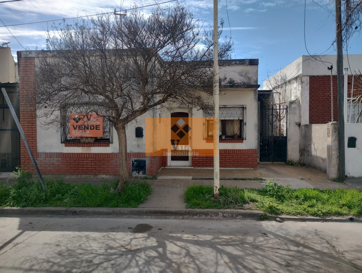 Larrea 1351